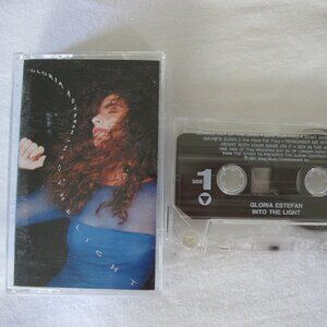 Cassette Tape: 1991 Gloria Estefan- Into the Light - Complete